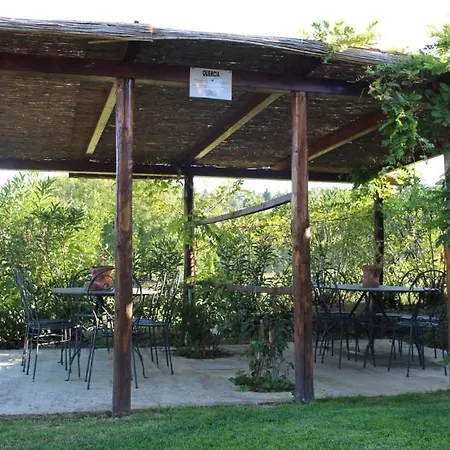 Sigliano Sleeps 4 Pool Wifi Apartment San Litardo