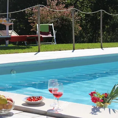 Sigliano Sleeps 4 Pool Wifi