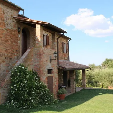 Sigliano Sleeps 4 Pool Wifi San Litardo