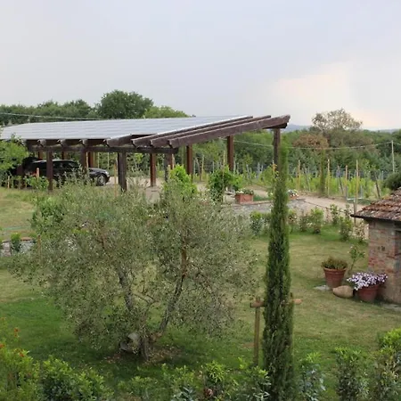 Apartment Sigliano Sleeps 4 Pool Wifi San Litardo