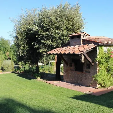 Sigliano Sleeps 4 Pool Wifi