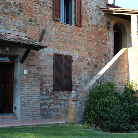 Sigliano Sleeps 4 Pool Wifi Apartment San Litardo