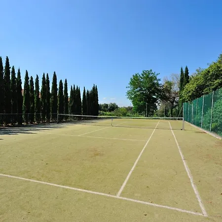 Apartment Sigliano Sleeps 4 Pool Wifi San Litardo