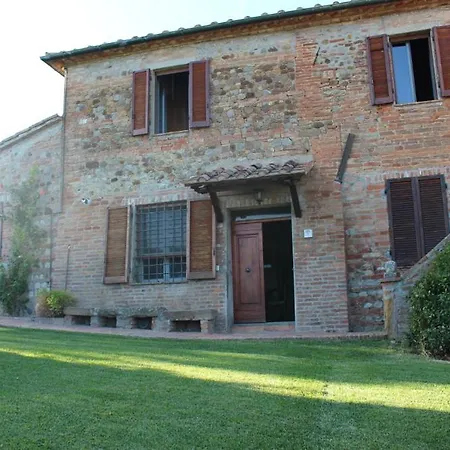 Sigliano Sleeps 4 Pool Wifi
