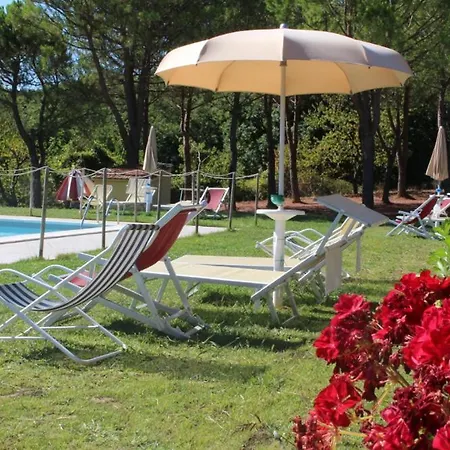 Sigliano Sleeps 4 Pool Wifi *