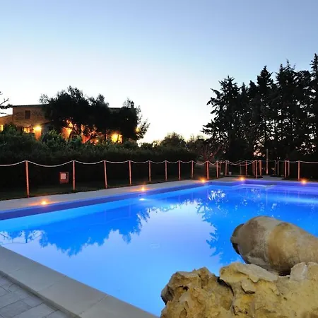 Apartment Sigliano Sleeps 4 Pool Wifi San Litardo